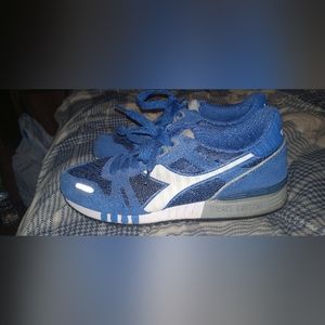 Diadora Mens Titan II blue/white sz.6 running shoe